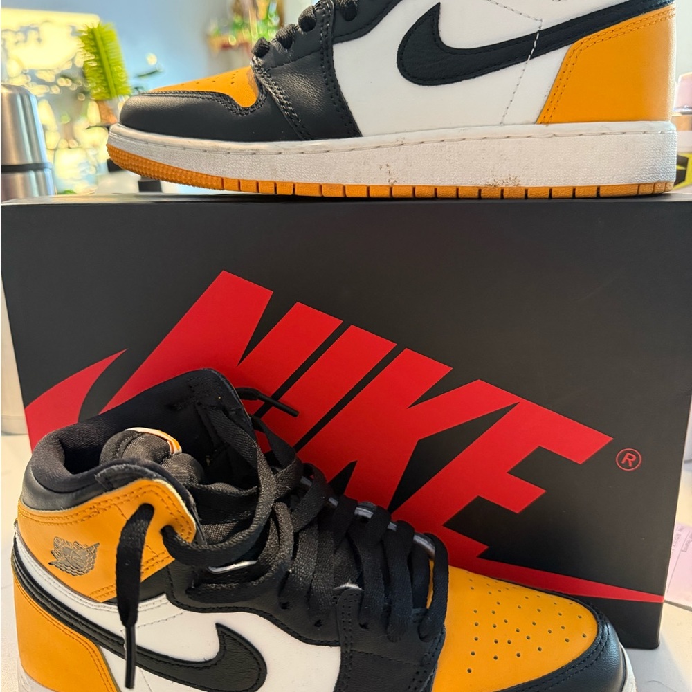 Nike Air Jordan Retro Shoes